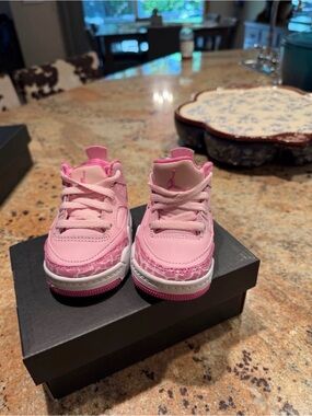 Jordan Pink Toddlers' Sneakers